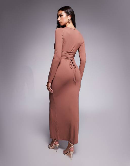 ASOS DESIGN - Robe longue à lien froncé sur le devant et manches longues - Chocolat, 3 de 4
