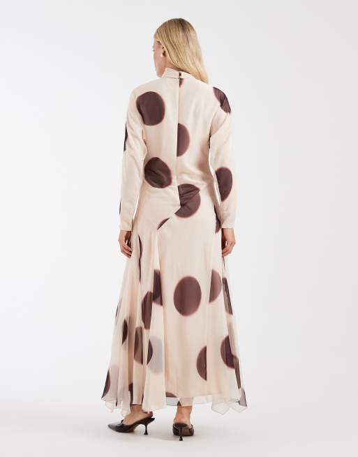 ASOS DESIGN - Robe longue à pois avec col montant et taille asymétrique - Marron, 2 de 4