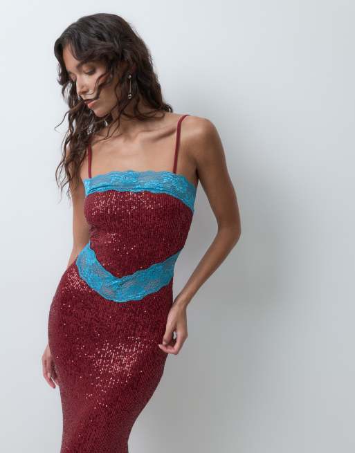 ASOS DESIGN robe longue à sequins avec empiècements en dentelle contrastante, bordeaux, 4 de 5