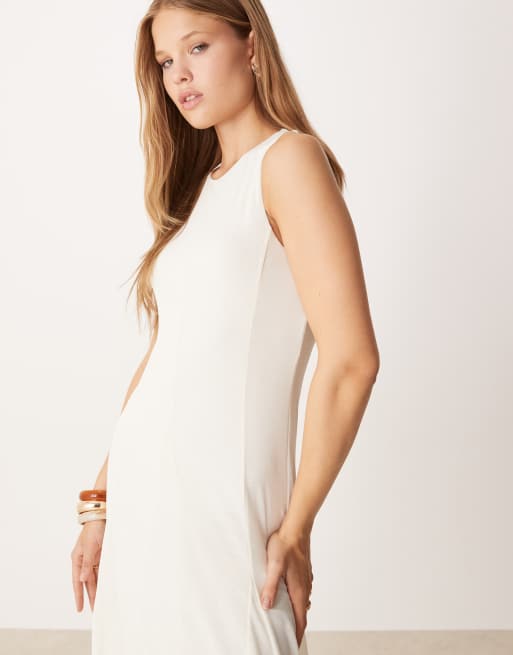 ASOS DESIGN - Robe longue avec empiècement à godets - Taupe, 2 de 4