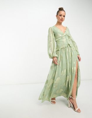 ASOS DESIGN - Robe longue boutonnée à plis nervurés en jacquard fleuri - Vert sauge métallisé | ASOS