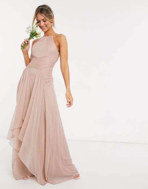 ASOS DESIGN - Robe longue chasuble pour demoiselle d'honneur avec corsage froncé et jupe à superpositions