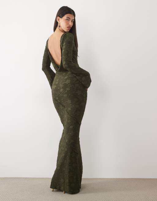 ASOS DESIGN robe longue dévorée à manches longues et dos découvert en kaki foncé, 4 de 4