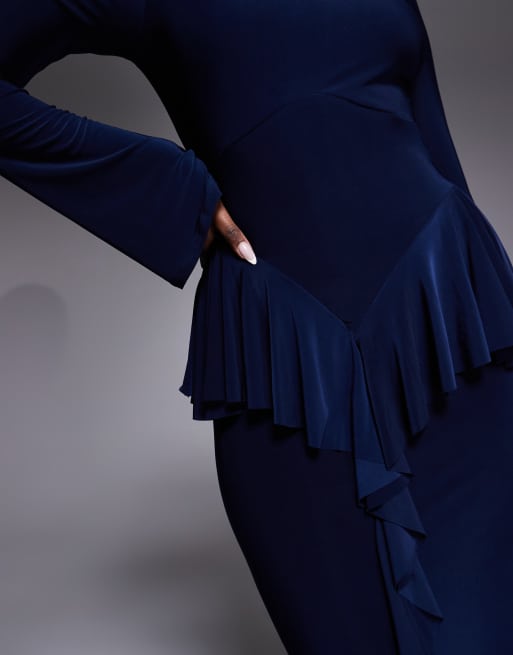 ASOS DESIGN - Robe longue douce à basque et manches longues - Bleu marine, 4 de 4