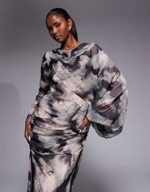ASOS DESIGN - Robe longue drapée à manches bouffantes et imprimé marbré abstrait - Anthracite, 2 de 4