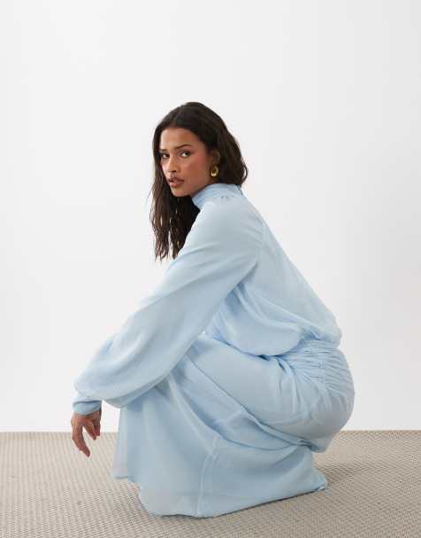 ASOS DESIGN - Robe longue effet drapé en mousseline avec col montant et encolure nouée - Bleu clair - view 1