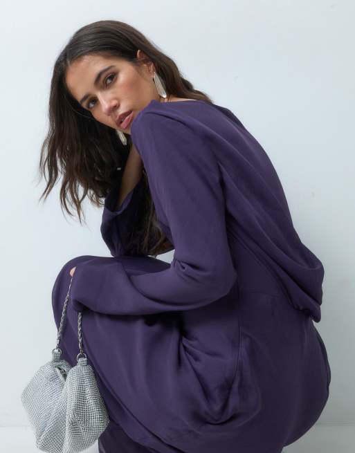 ASOS DESIGN robe longue en chiffon à col bénitier et détail au dos, violette, 3 de 5