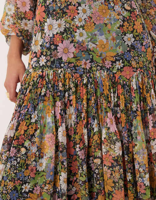 ASOS DESIGN - Robe longue en mousseline à fleurs avec encolure bateau à godets - Noir, 3 de 4