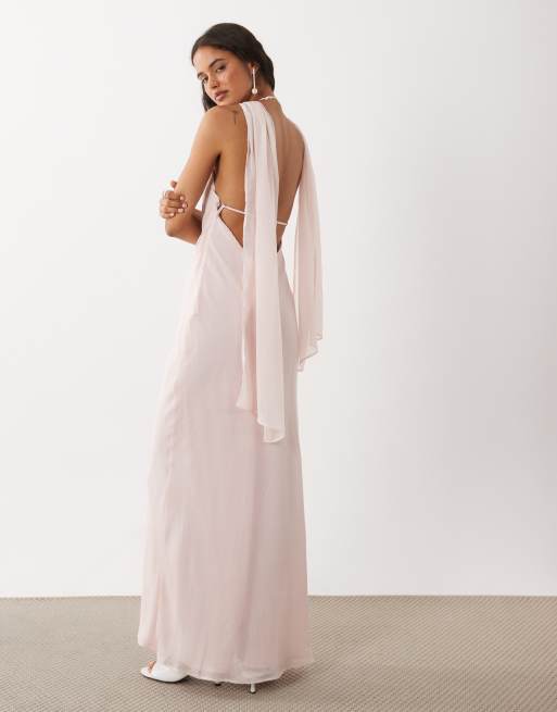 ASOS DESIGN robe longue en satin à col bénitier avec écharpe rose bébé, 4 de 4