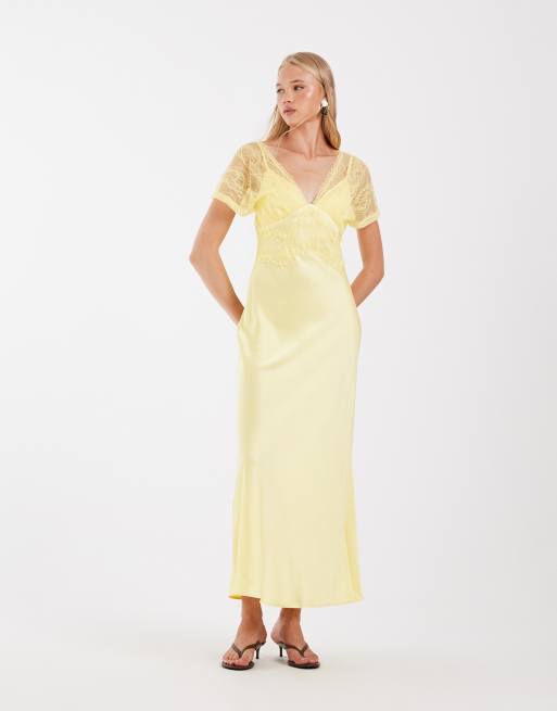 ASOS DESIGN - Robe longue en satin avec col V et détail en dentelle - Jaune pâle, 2 de 4