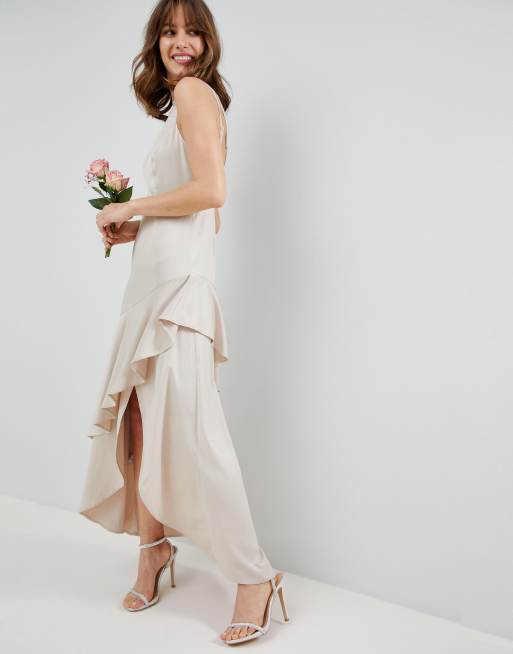 ASOS DESIGN - Robe longue en satin avec corsage forme chasuble et ourlet orné de volants, 4 de 4