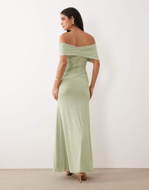 ASOS DESIGN - Robe longue en tulle à épaules dénudées effet cape - Vert sauge, 4 de 4