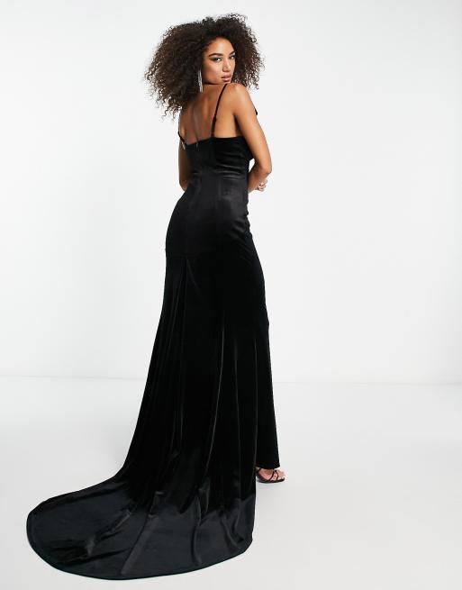 ASOS DESIGN Robe longue en velours avec corsage sculpt et tra ne Noir