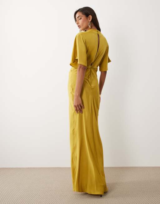 ASOS DESIGN - Robe longue et blousante en satin à col montant et manches évasées - Chartreuse, 4 de 4