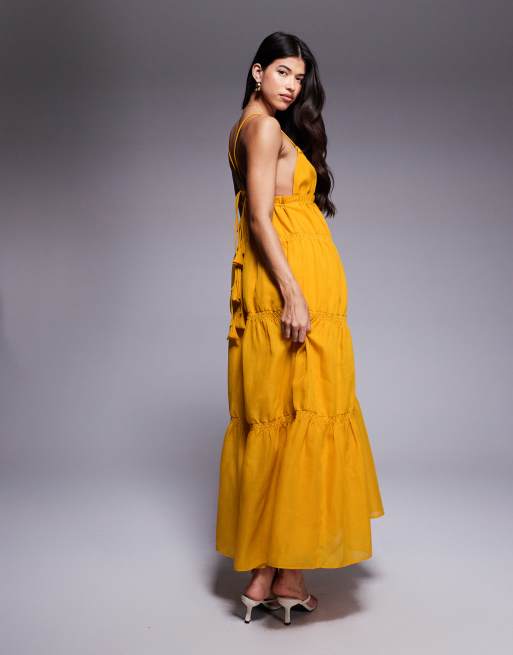 ASOS DESIGN - Robe longue étagée à bretelles avec fronces et jupe volumineuse - Moutarde, 2 de 4