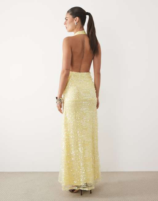 ASOS DESIGN robe longue plissée à sequins, dos nu et col halter, avec détail écharpe, jaune, 2 de 4