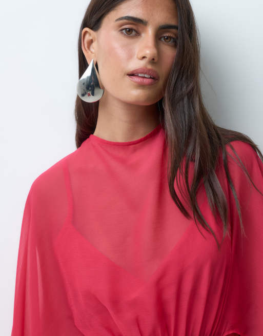 ASOS DESIGN robe longue rose avec corsage drapé style cape, jupe et dos nu avec détails de pampilles, 4 de 5