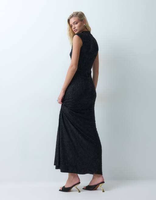 ASOS DESIGN robe longue sans manches en dévoré avec détail col mandarin en noir, 5 de 5
