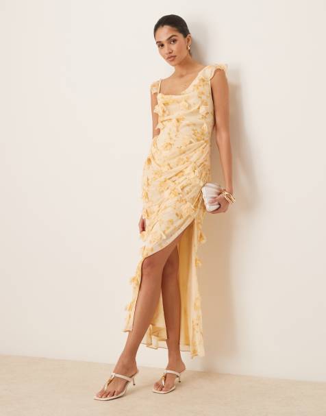 ASOS DESIGN - Robe longueur mollet drapée à volants et fleurs en 3D avec dos ouvert - Imprimé fleurs - view 1