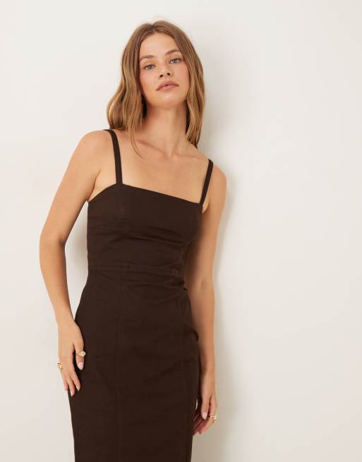 ASOS DESIGN - Robe longueur mollet en jean - Chocolat, 2 de 4