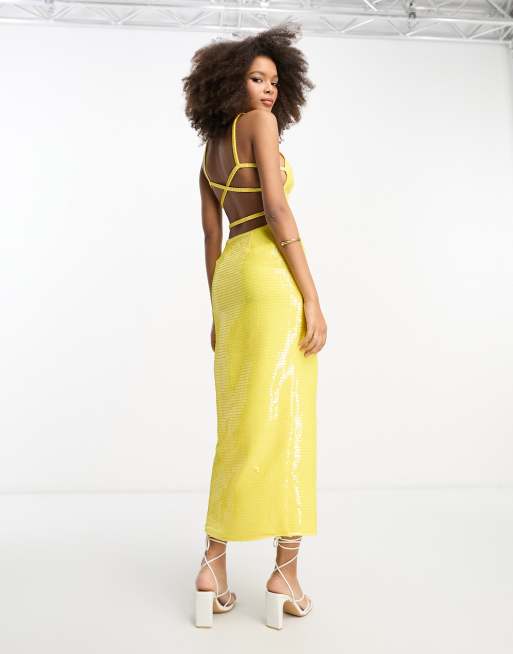ASOS DESIGN - Robe longueur mollet ornée de sequins sur l'ensemble à emmanchures américaines - Jaune, 2 de 4
