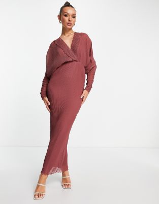 ASOS DESIGN - Robe longueur mollet plissée en mousseline à bords en dentelle guipure - Rose