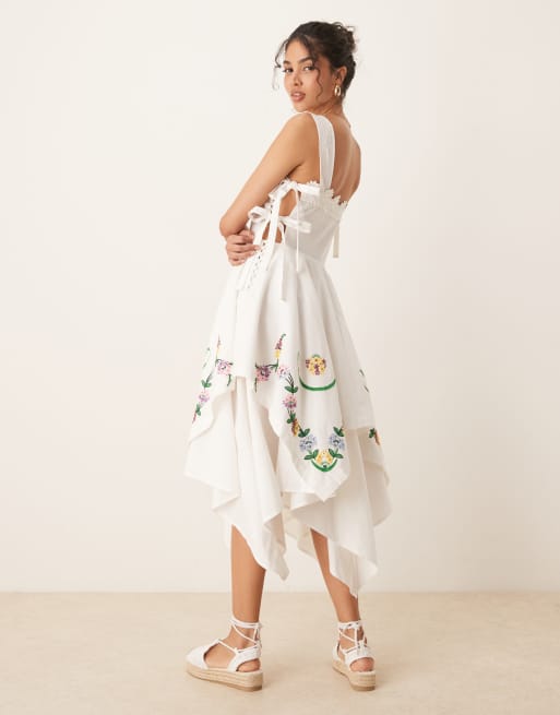 ASOS DESIGN - Robe mi-longue à fleurs avec encolure carrée et ourlet à pointes - Blanc, 3 de 4