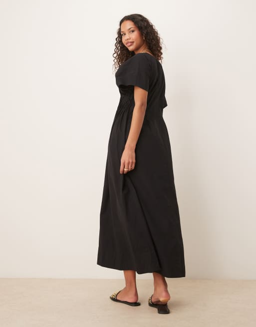 ASOS DESIGN - Robe mi-longue à manches courtes et col V avec plis serrés - Noir, 3 de 4
