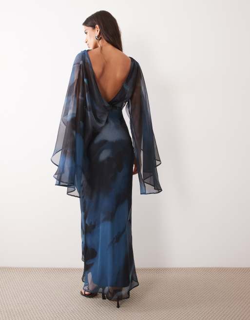 ASOS DESIGN robe mi-longue à manches kimono avec détail cape, drapée, dos nu, imprimé marbre bleu et noir, 3 de 4