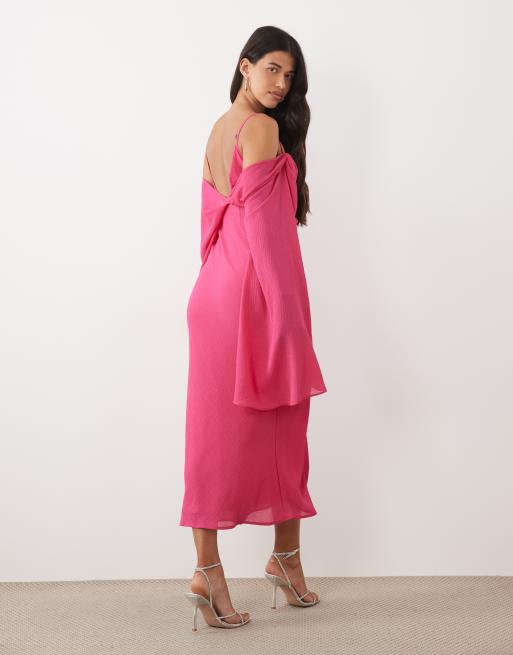 ASOS DESIGN robe mi-longue à manches kimono avec détail cape, drapée, dos nu, rose, 4 de 4