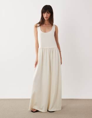 Robe mi-longue à taille basse et encolure dégagée - Crème-Neutral 38