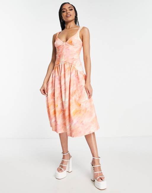 ASOS DESIGN - Robe mi-longue à taille basse façon corset - Rose et orange tie-dye