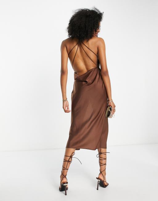 ASOS DESIGN - Robe mi-longue asymétrique en satin avec corsage drapé , 2 de 4