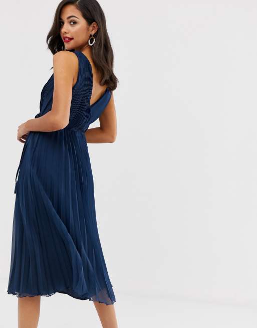 ASOS DESIGN - Robe mi-longue avec corsage cache-cœur et jupe plissée, 2 de 4