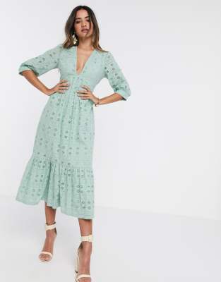 robe de broderie