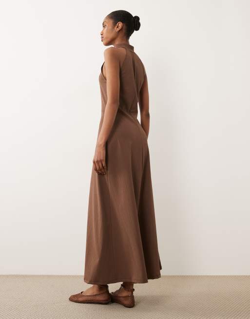 ASOS DESIGN - Robe mi-longue en crépon avec col droit et détail noué - Chocolat, 4 de 4