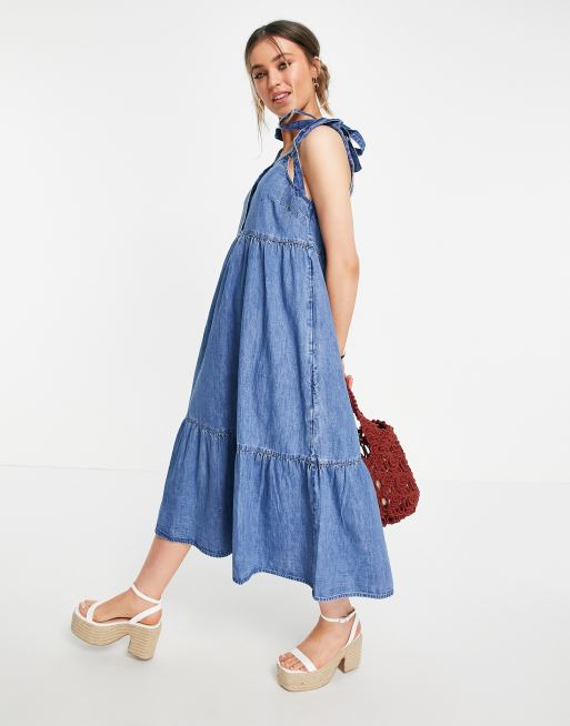 ASOS Design - Robe mi-longue étagée en jean doux - Bleu à délavage moyen