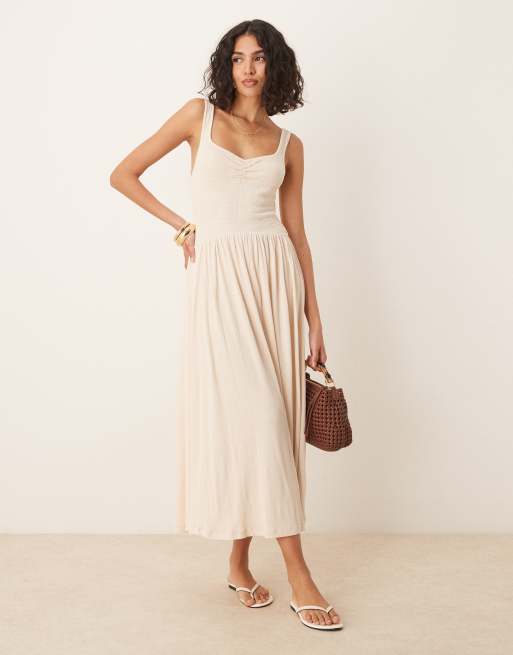 ASOS DESIGN - Robe mi-longue froissée à décolleté en cœur - Taupe, 4 de 4