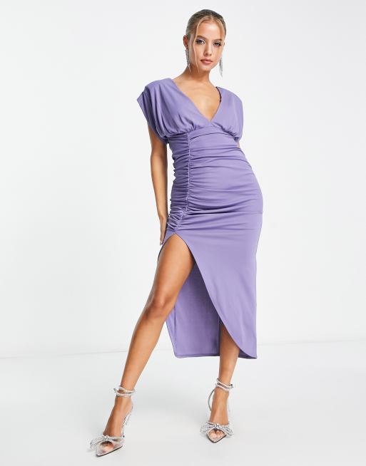 ASOS DESIGN Robe mi longue fronc e sur le c t avec d collet plongeant et fente Bleu