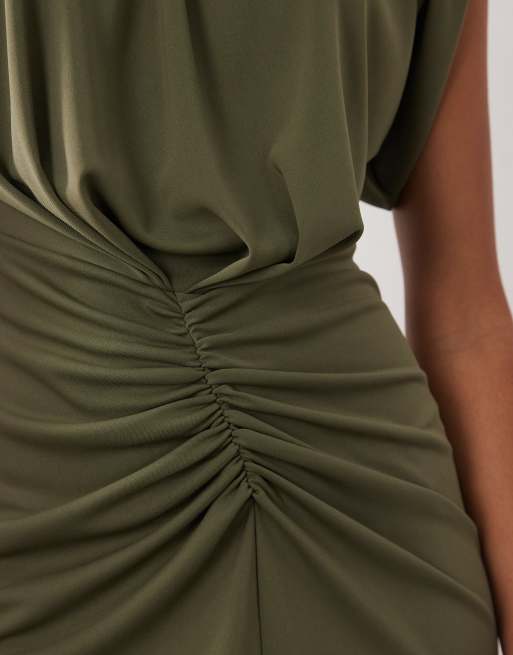 ASOS DESIGN - Robe mi-longue froncée sur le devant à épaules structurées - Kaki, 3 de 4