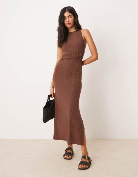 ASOS DESIGN - Robe mi-longue sans manches côtelée à dos nageur avec nœud à la taille - Chocolat - view 1