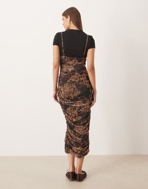 ASOS DESIGN - Robe mi-longue t-shirt hybride double couche à imprimé animal, 3 de 4