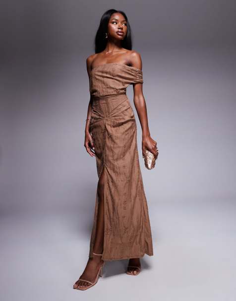 ASOS DESIGN - Robe mi-longue texturée effet usé à encolure Bardot et empiècements bruts - Chocolat - view 1
