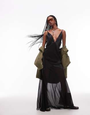 ASOS DESIGN - Robe nuisette longue en satin avec empiècement transparent - Noir