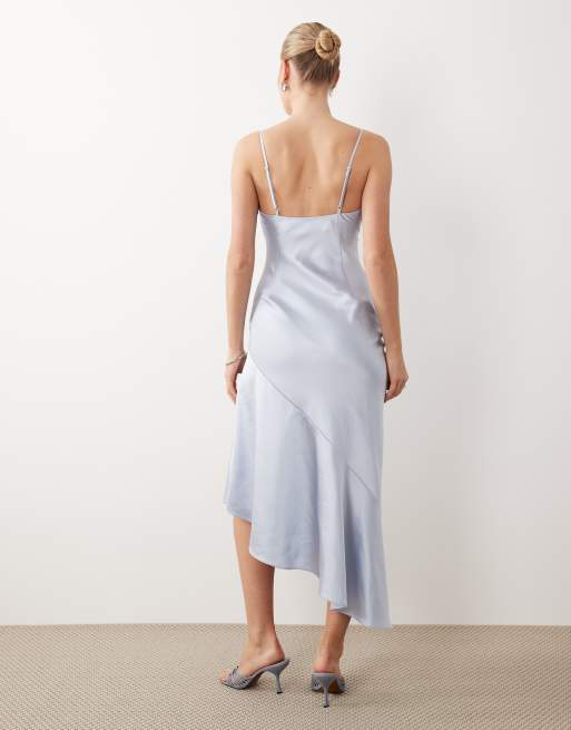 ASOS DESIGN - Robe nuisette longue en satin avec ourlet asymétrique - Bleu glacier, 4 de 4