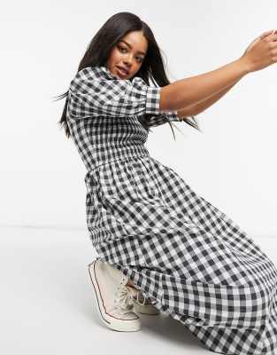 robe patineuse a volant