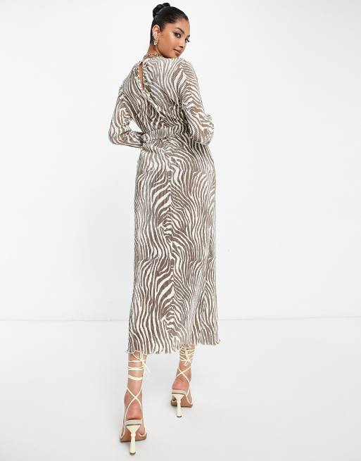 ASOS DESIGN - Robe plissée mi-longue à manches longues avec ceinture et imprimé zébré - Marron, 2 de 4