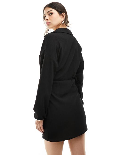 ASOS DESIGN - Robe portefeuille courte à manches longues et col V en tissu texturé - Noir, 2 de 4