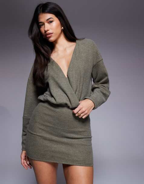 ASOS DESIGN - Robe portefeuille courte en tissu ultra-doux à manches cocon - Kaki - view 1