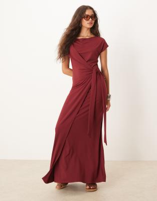 ASOS DESIGN - Robe portefeuille longue avec liens à nouer et mancherons - Bordeaux - view 1